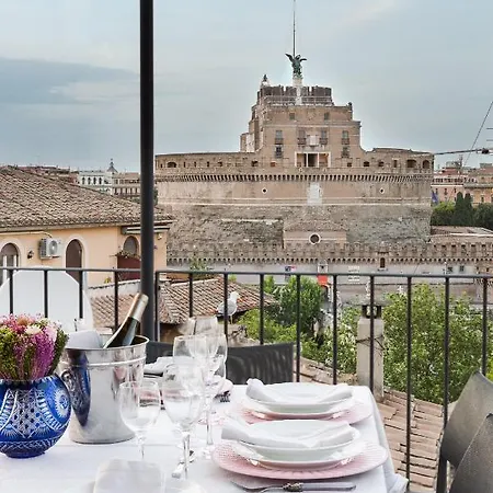 Idyllia - Penthouse In Navona Area * Rome