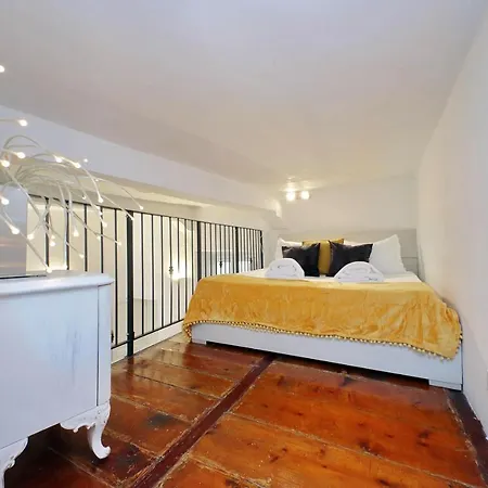 Campo De' Fiori Cute Apartment