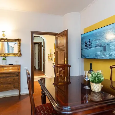 Apartment Ciambella Art Home-rental In *