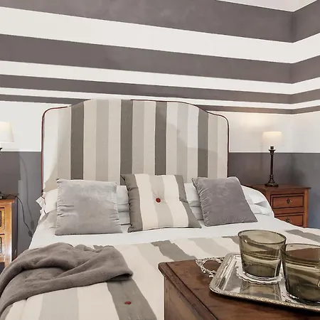 All'orologio Bed & Breakfast Rome