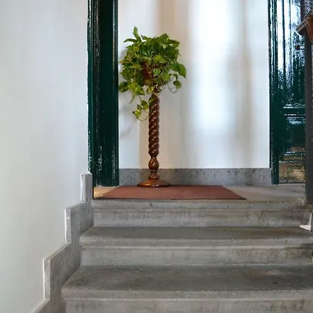 Отель Rome Love Hotel