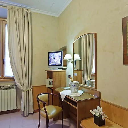 Museum Hotel 3*