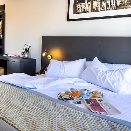 The Cross Hotel Roma