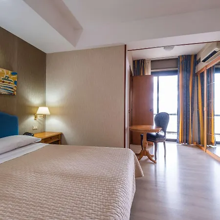 Quality Rouge Et Noir Hotel