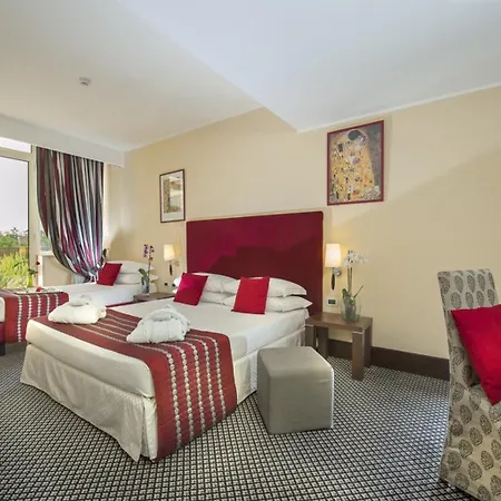 Cardinal St. Peter 4*