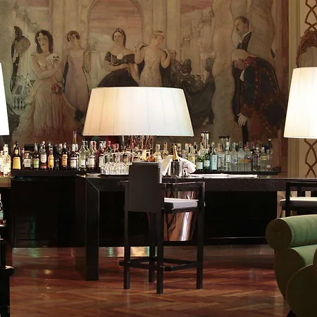 Hotel Grand Palace Rome