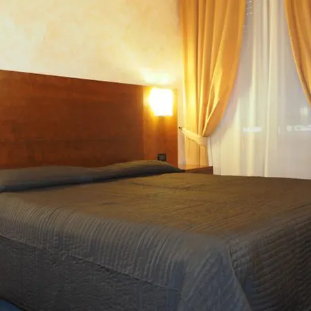 Hotel Osimar