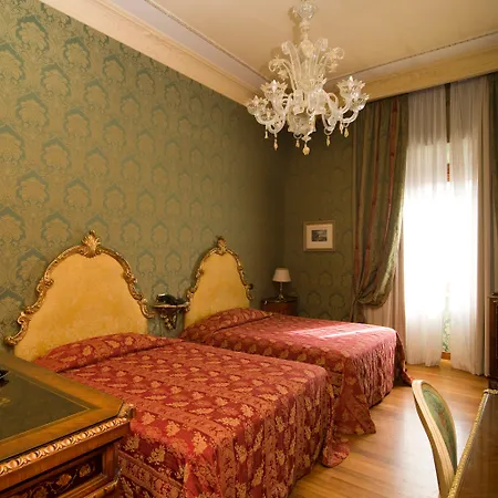 Turner Hotel Rome