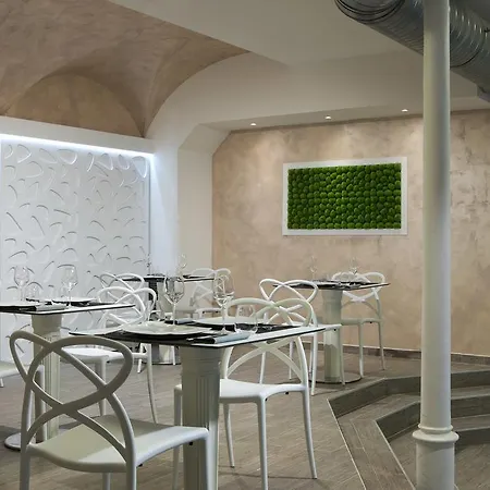 Bed & Breakfast Relais De L'opera 2*