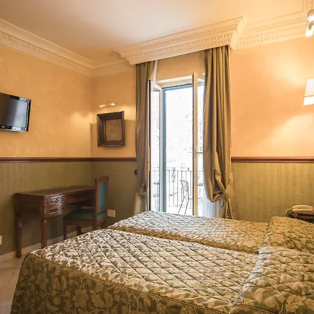 Hotel Donatello 3*