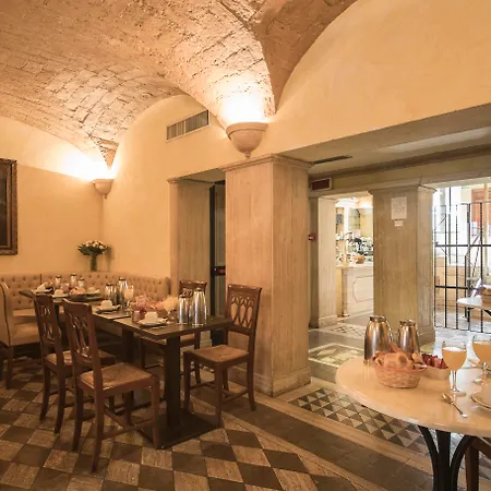 Donatello Hotel