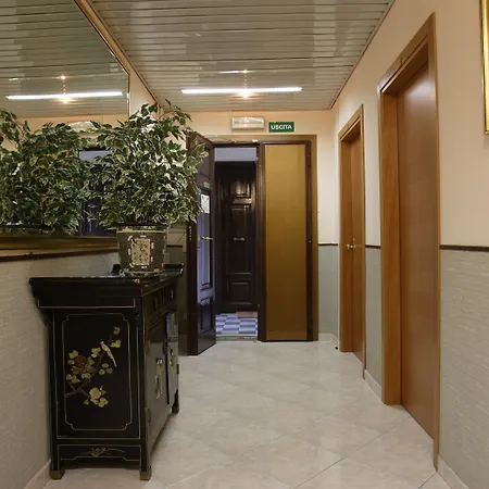 Hotel Lazzari