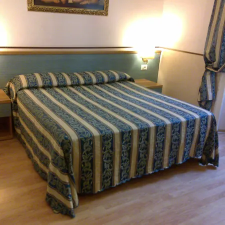 Lazzari