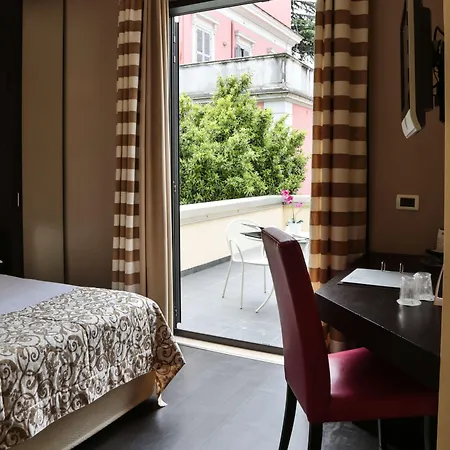 Western Cinemusic Hotel 4*