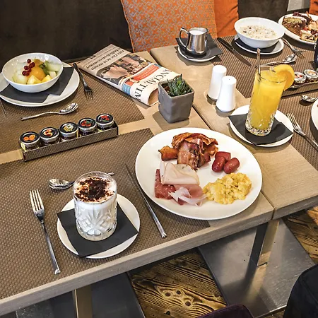 Hotel Times 4*