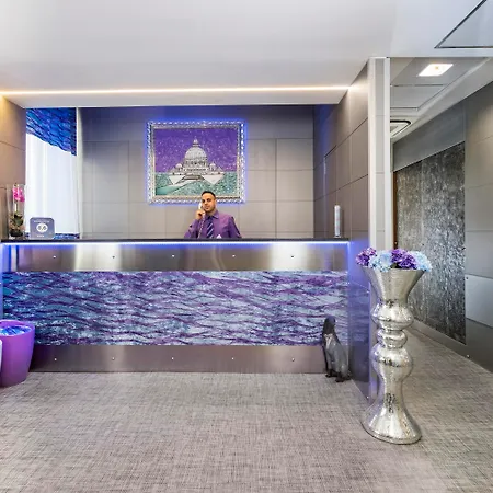 Hotel Relais Dei Papi 3*
