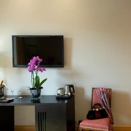 Hotel Alpi 4*