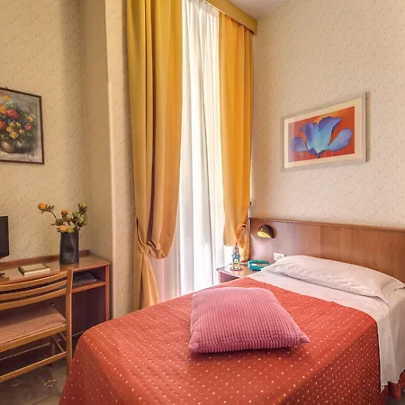 Szálloda Hotel Corona