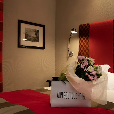 Alpi Hotel 4*
