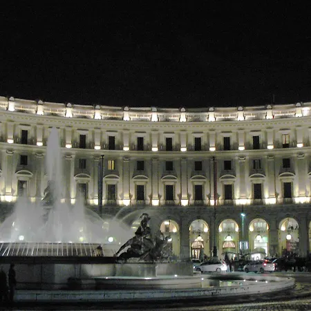 Szálloda Hotel Corona