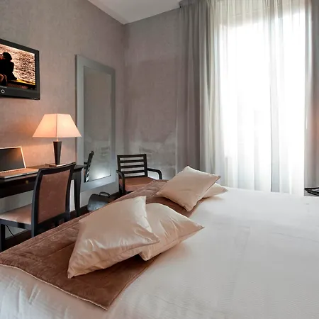 Hotel C-hotels Fiume Rome