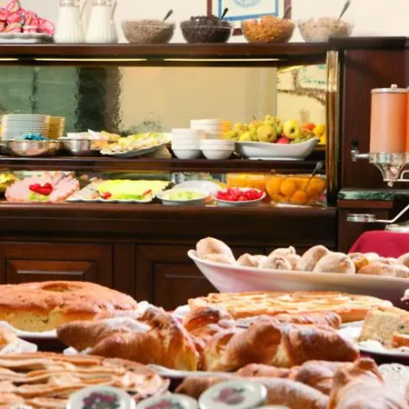 Nazionale 4* Rome