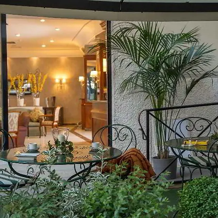 Hotel Santa Costanza By Omnia 4*