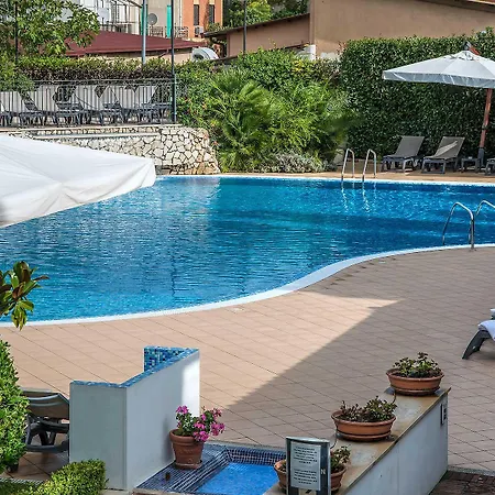 Hotel La Giocca 4*