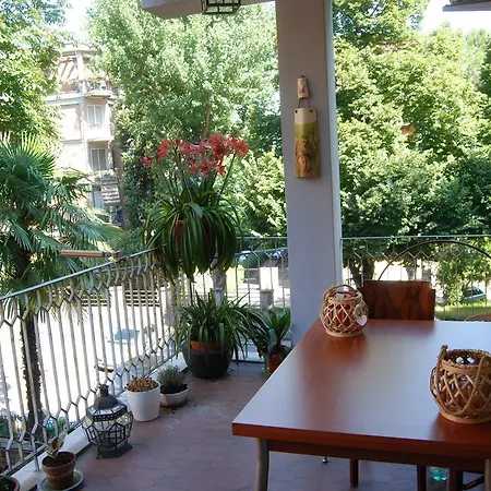 Bed & Breakfast La Badia Del Cavaliere Rome