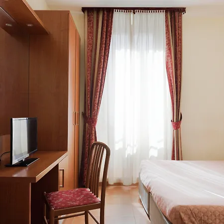 Stromboli Hotel