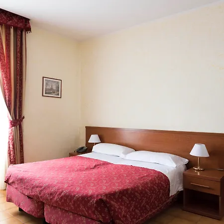 Stromboli Hotel 3*