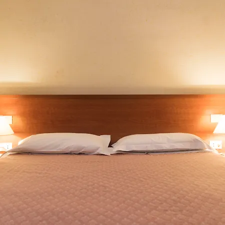 Hotel Stromboli 3*
