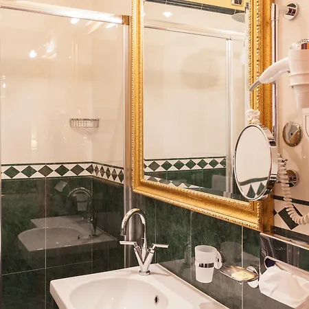 Hotel Manfredi In Rom