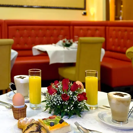 Hotel Manfredi In Rom