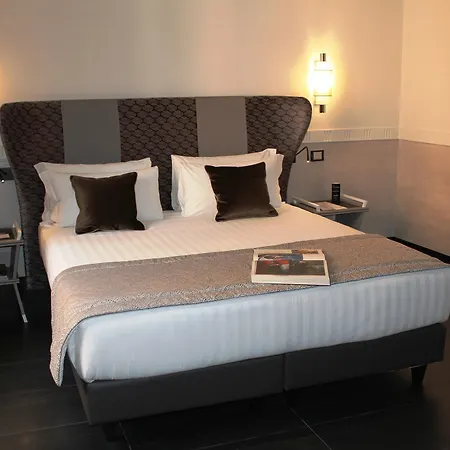 Lägenhetshotell Unica 4*