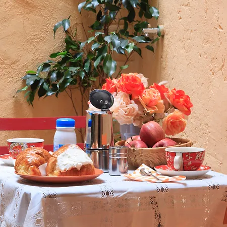 Ventisei Scalini A Trastevere 2* Řím