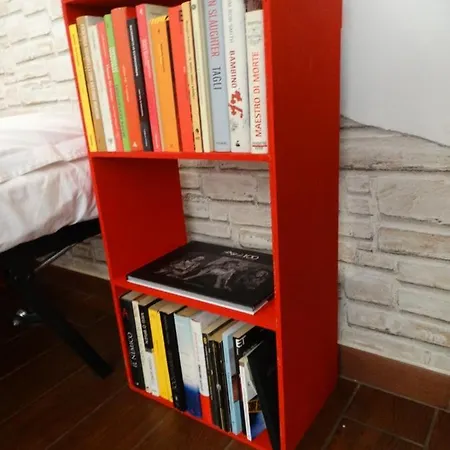 A Casa Di Delia - Stazione Fidene Séjour chez l'habitant