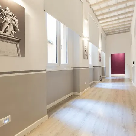 Spagna Boutique Luxury 3*
