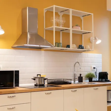 Apartmán The Rent - Colorful One-bedroom In San Giovanni District *