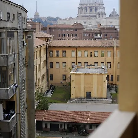 Bed & Breakfast La Casa Romana Rome