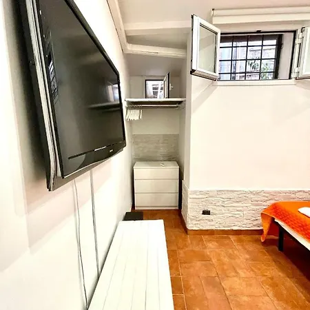 Apartment Dani House *