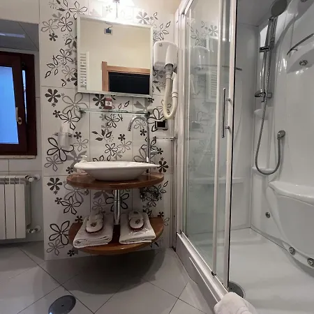 Condotti Guest house