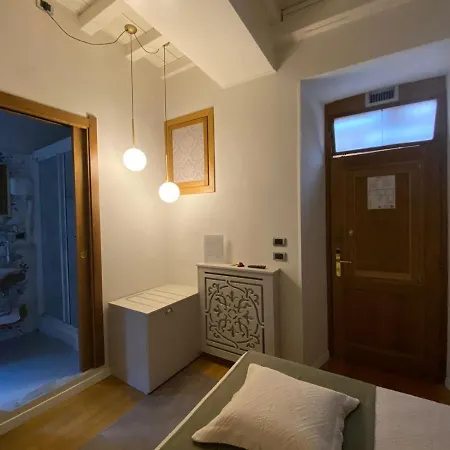 Guest house Condotti Rome