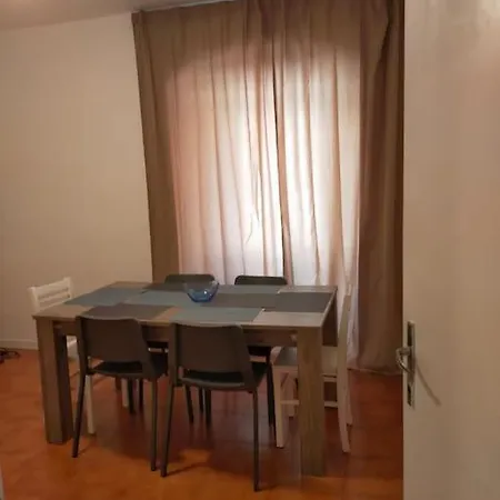 Apartment Locazione Turistica Di Via Ottaviano A *