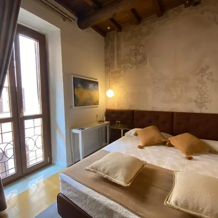 Condotti Guest house