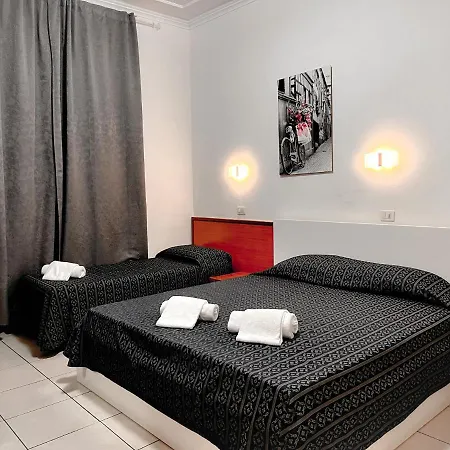 Hotel Alius And Freerome