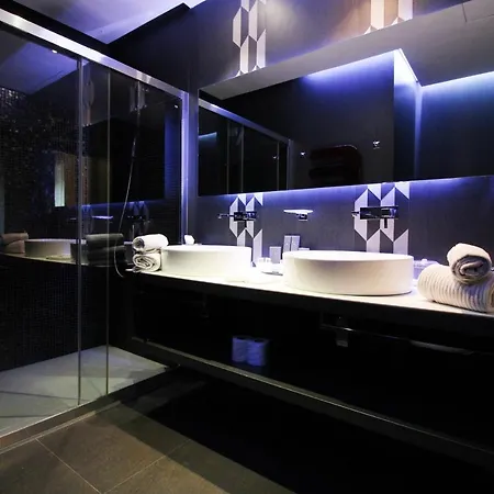 Diva Luxury Hotel 4*