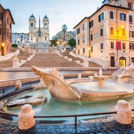 Spanish Steps View Apartamento *