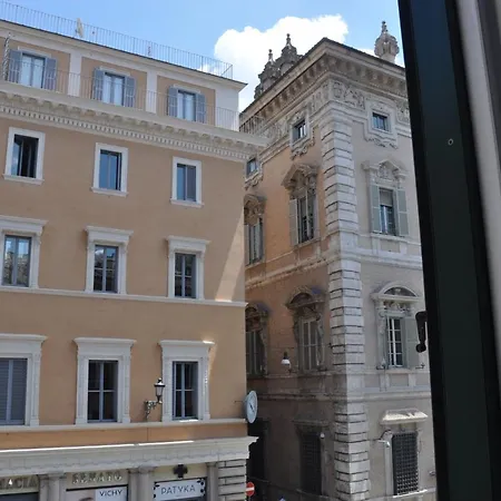 Navona 2*