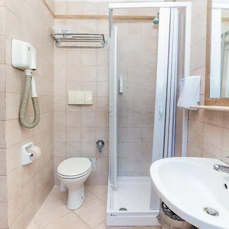 Center 1 Hotel Rome